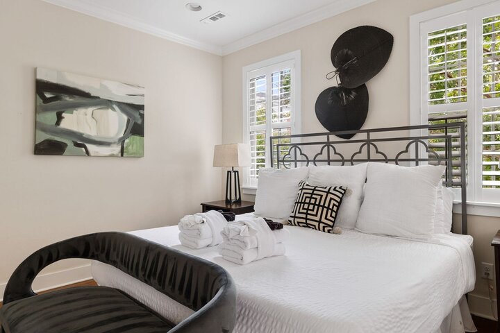 Rental unit in Charleston, US