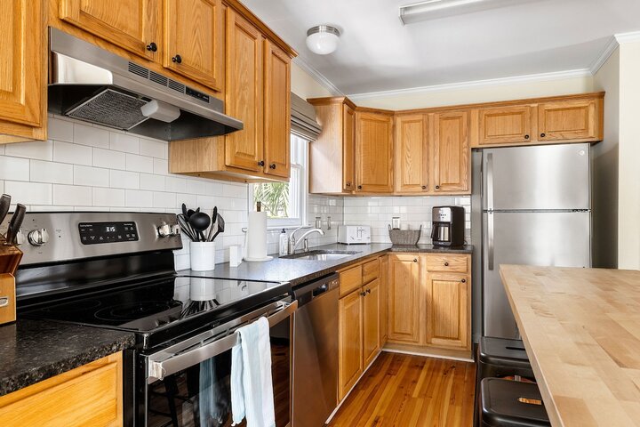 Rental unit in Charleston, US