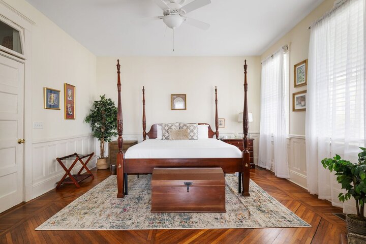 Rental unit in Charleston, US