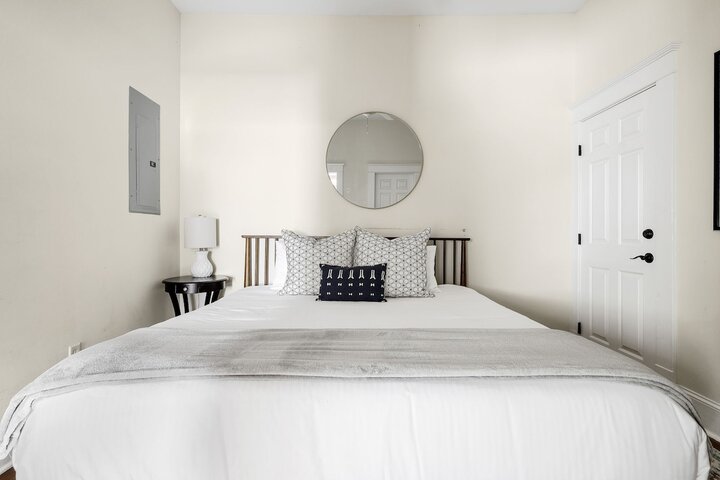 Rental unit in Charleston, US