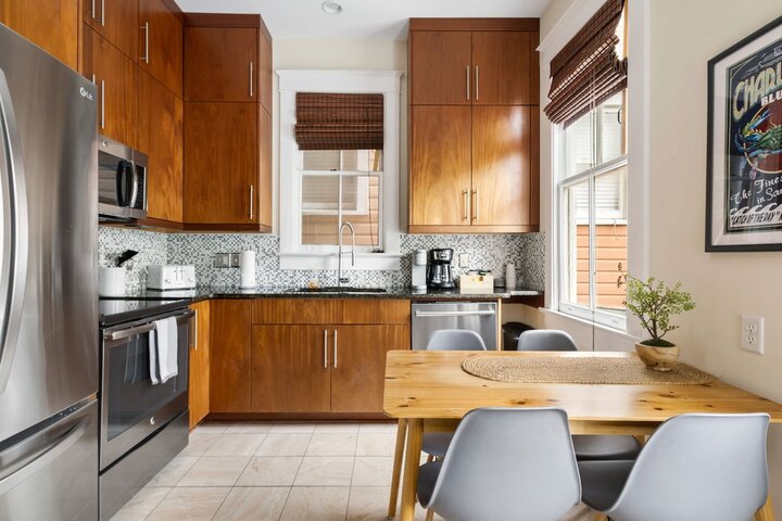 Rental unit in Charleston, US