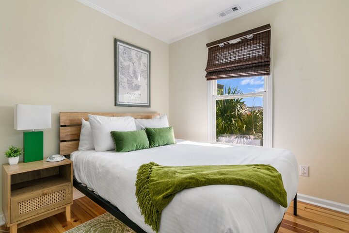 Rental unit in Charleston, US