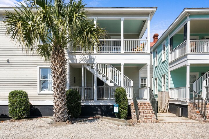 Rental unit in Charleston, US
