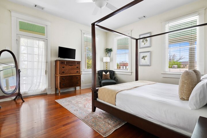 Rental unit in Charleston, US