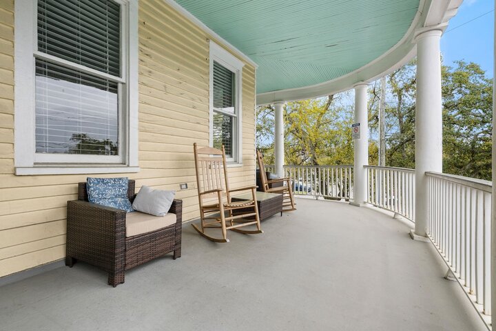 Rental unit in Charleston, US