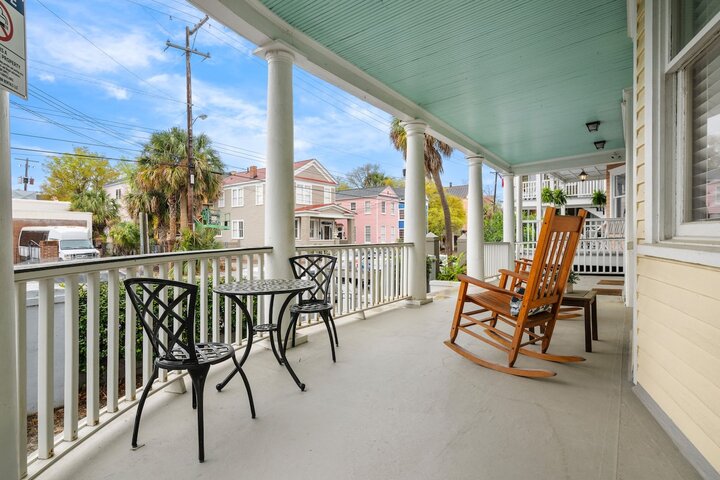 Rental unit in Charleston, US