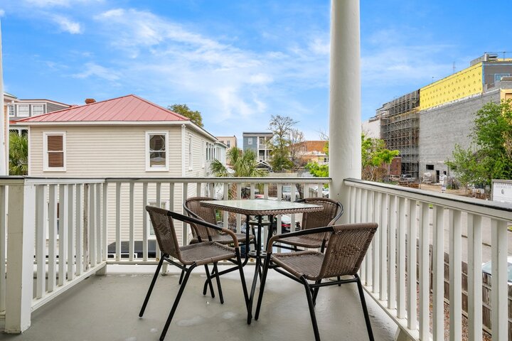 Rental unit in Charleston, US