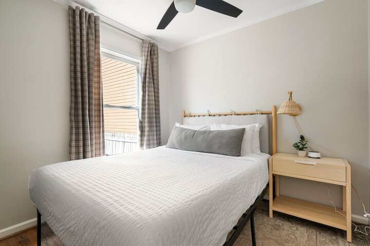 Rental unit in Charleston, US