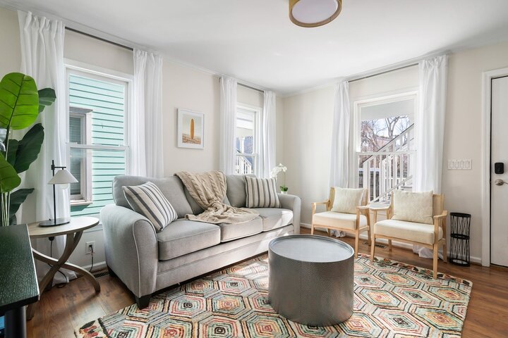 Rental unit in Charleston, US