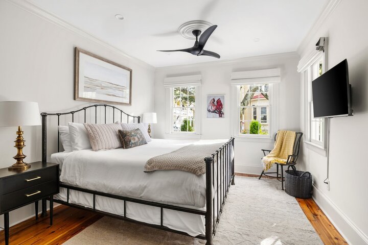 Home in Charleston, US