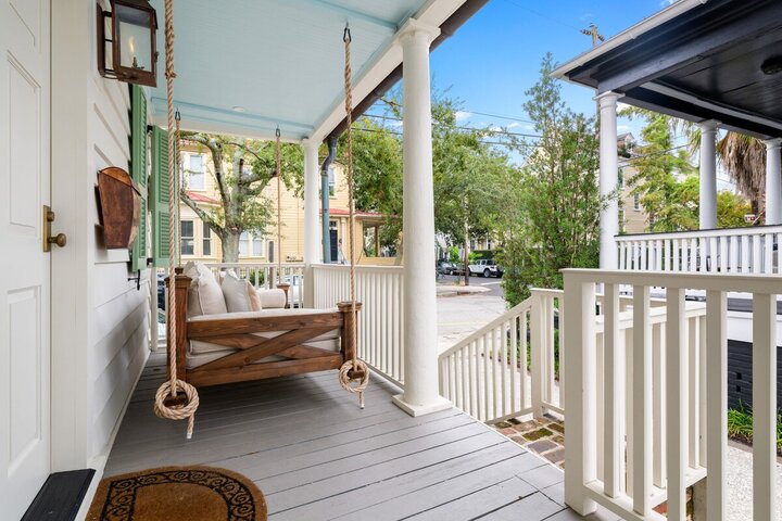 Home in Charleston, US