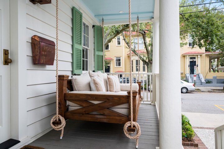 Home in Charleston, US