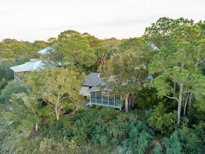 Home in Folly Beach, US