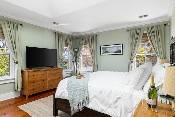 Home in Charleston, US