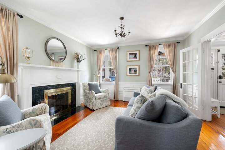 Home in Charleston, US