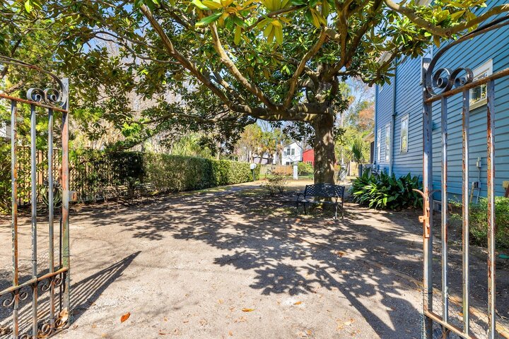 Home in Charleston, US