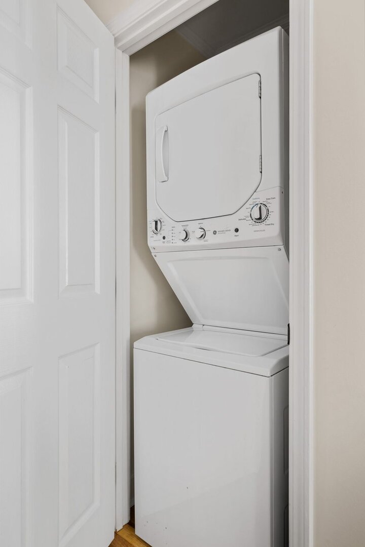 Rental unit in Charleston, US