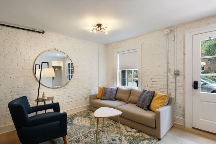 Rental unit in Savannah, US