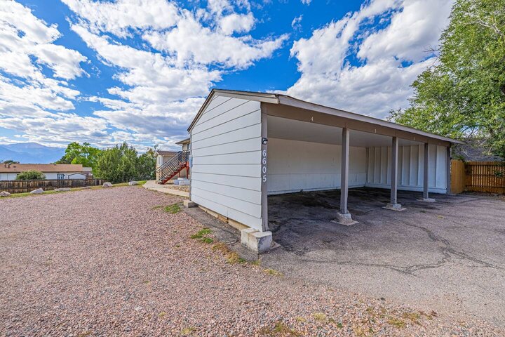 Apartment in Colorado Springs, US
