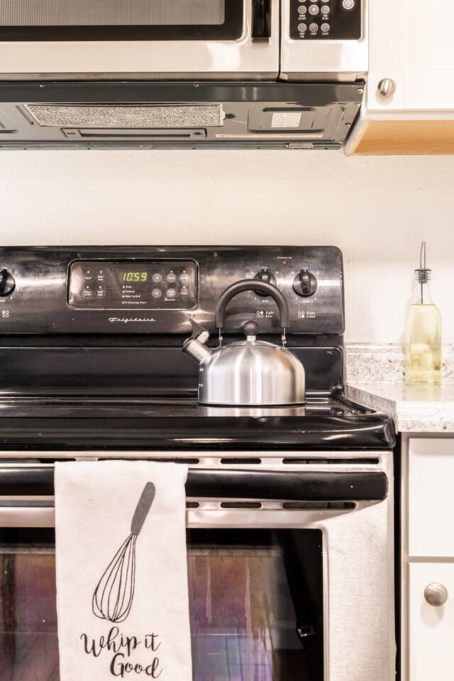 Apartment in Colorado Springs, US