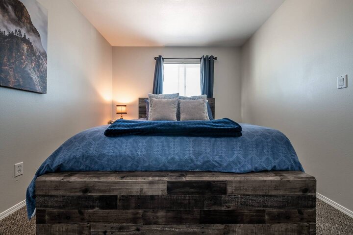 Apartment in Colorado Springs, US