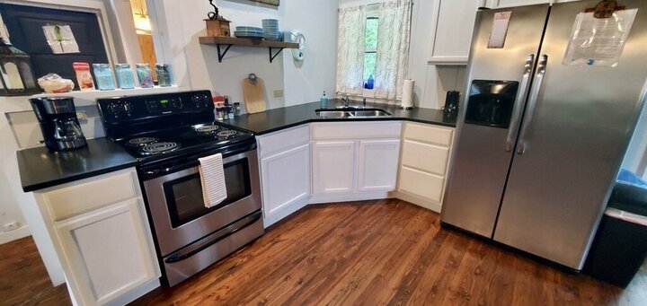 Cabin in Hendersonville, US