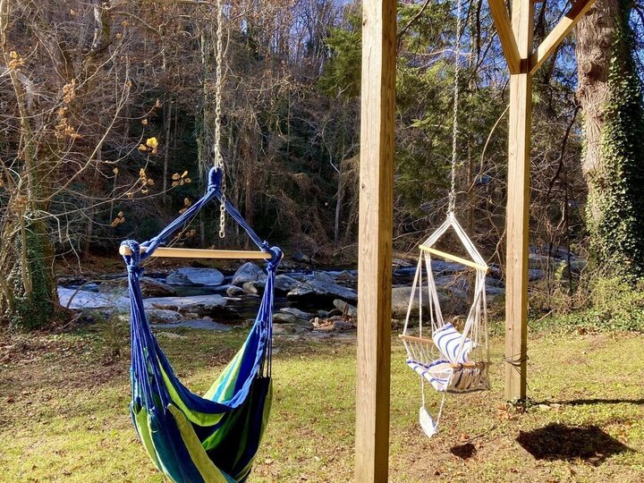 Cabin in Hendersonville, US