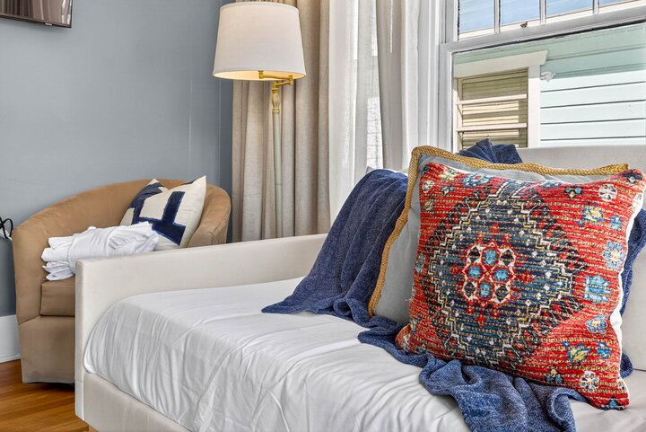 Bungalow in Tampa, US