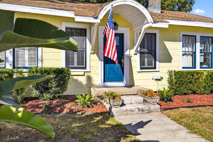Bungalow in Tampa, US
