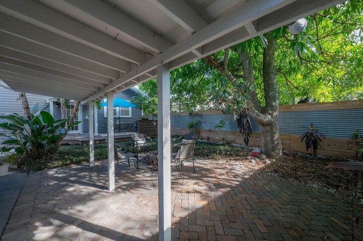 Bungalow in Tampa, US