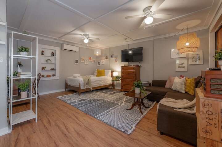 Bungalow in Tampa, US