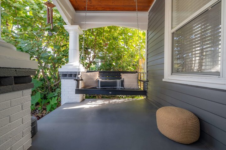 Bungalow in Tampa, US