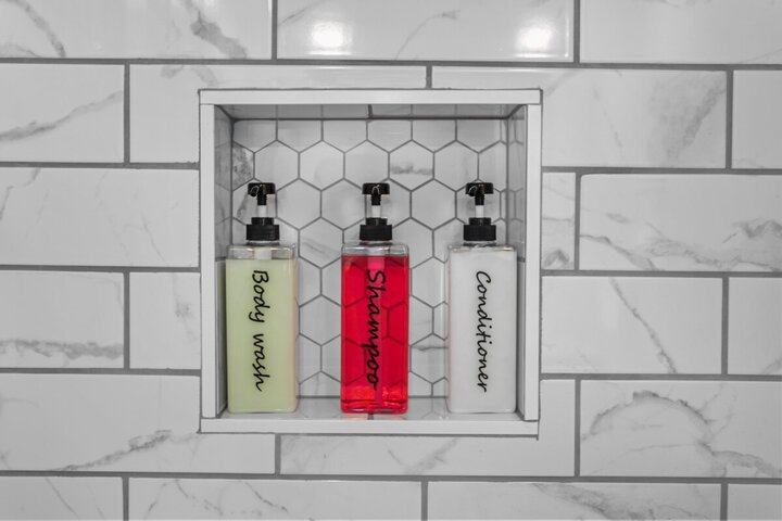 House in Overland Park, US