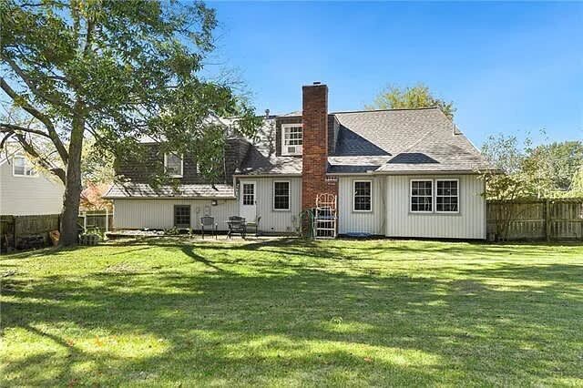 House in Overland Park, US