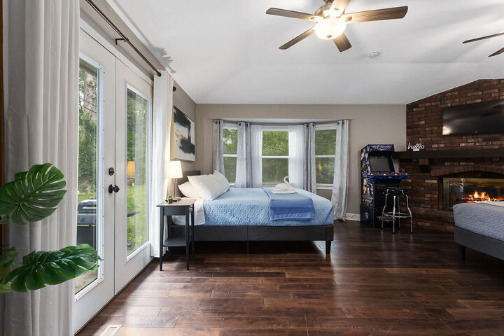 House in Lee's Summit, US