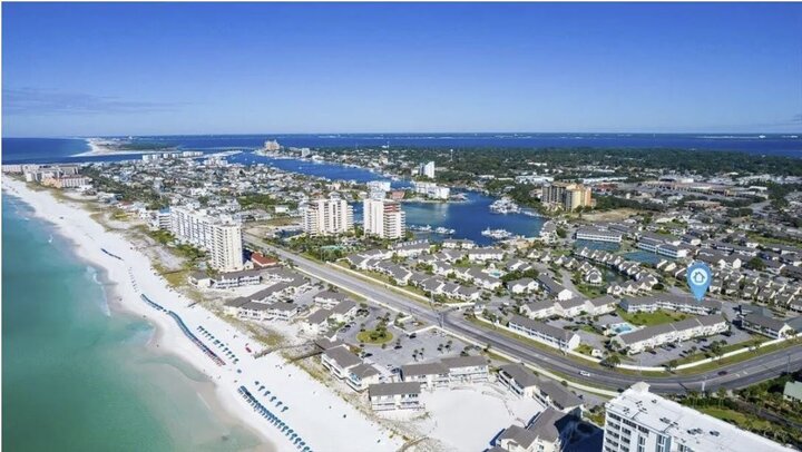 Condominium in Destin, US
