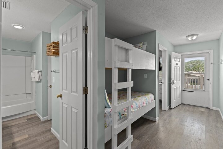 Condominium in Miramar Beach, US