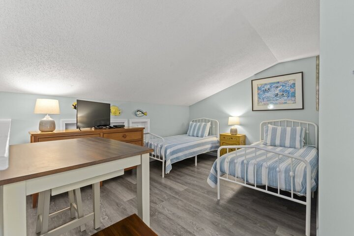 Condominium in Miramar Beach, US