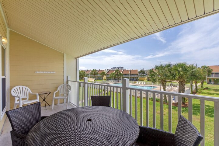 Condominium in Miramar Beach, US