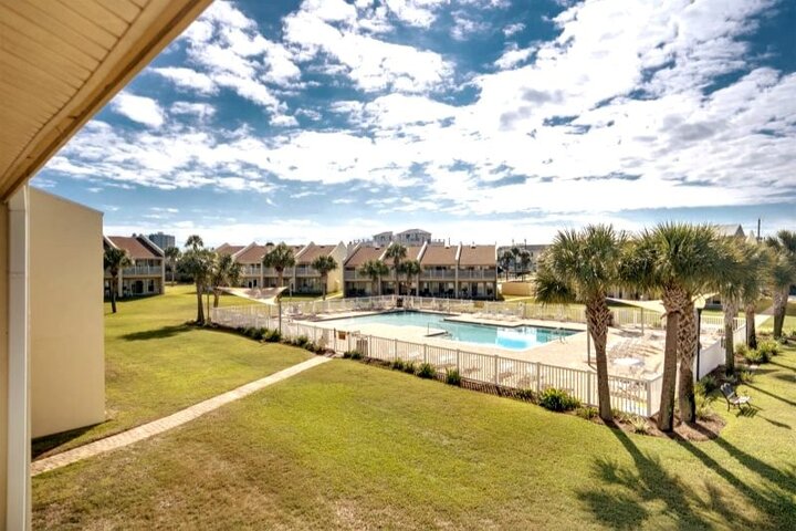 Condominium in Miramar Beach, US