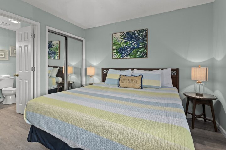 Condominium in Miramar Beach, US