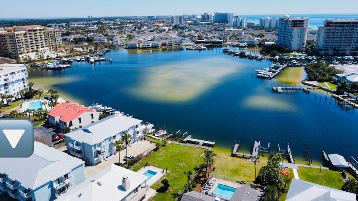 Condominium in Destin, US