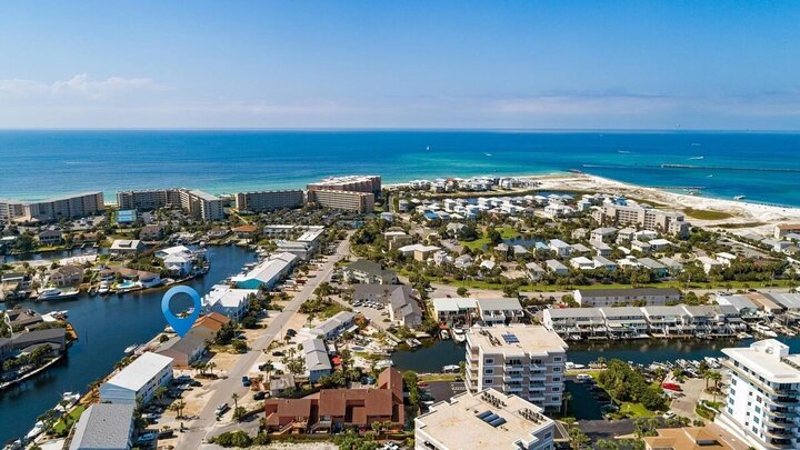 Condominium in Destin, US
