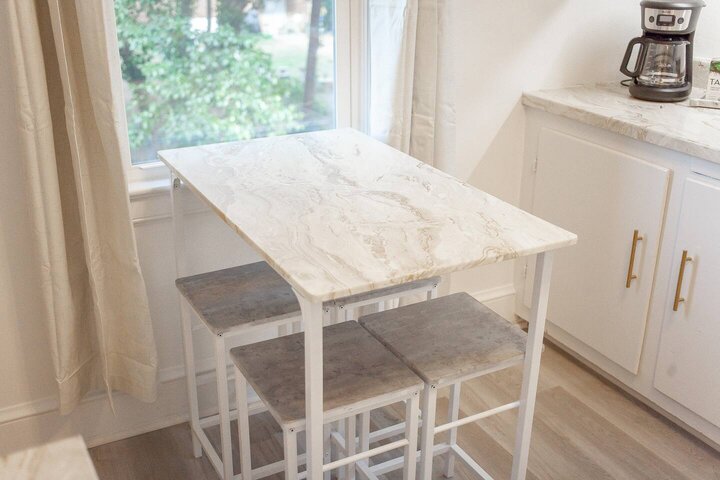 Cottage in Portsmouth, US