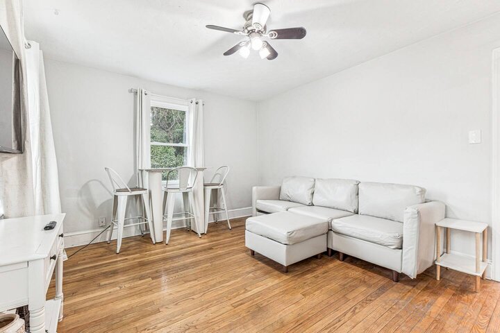 Cottage in Portsmouth, US