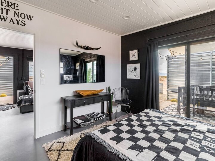 Home in Twentynine Palms, US