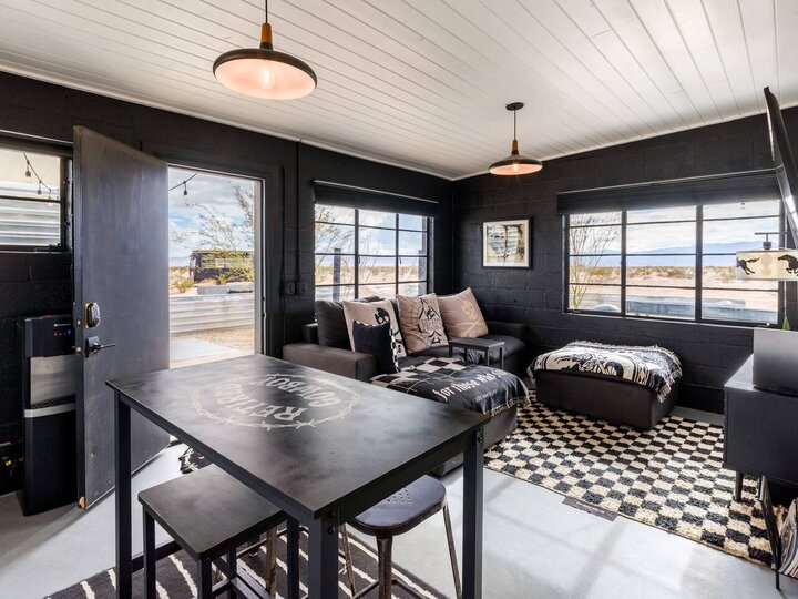 Home in Twentynine Palms, US