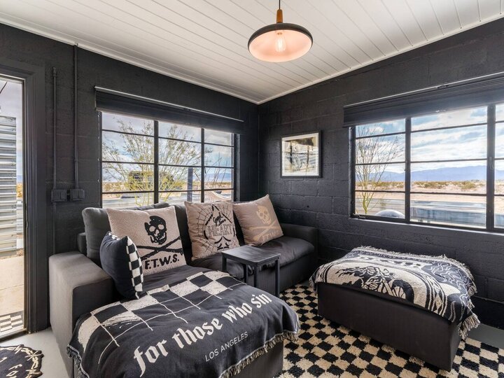 Home in Twentynine Palms, US