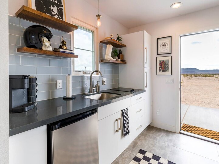 Home in Twentynine Palms, US