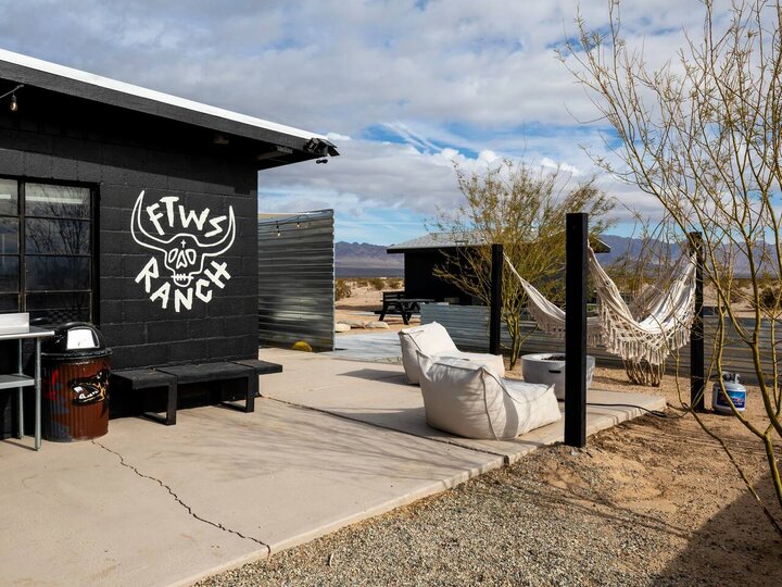 Home in Twentynine Palms, US